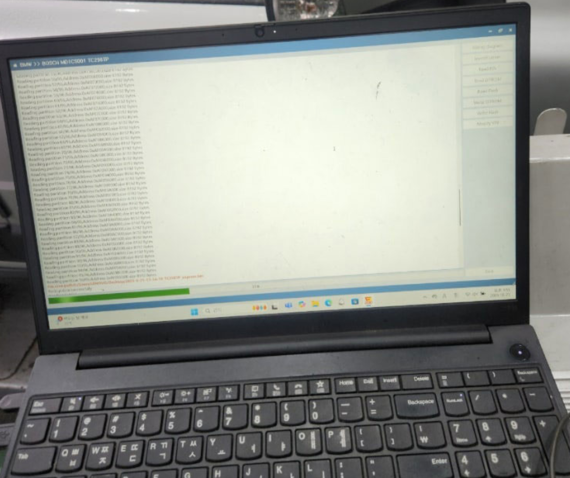 Clone BMW MD1CS002 ECU with CG FC200
